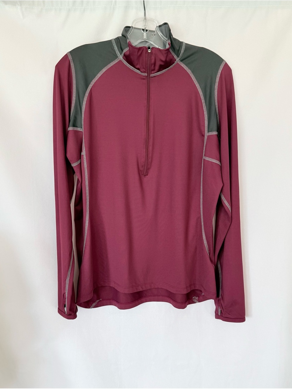 Women’s/Unisex Burgundy & Grey Vintage “Aviva” Athletic Sports Top - Size XL 🩶